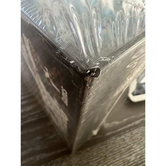 Fire and Axe A Viking Saga Pandasaurus IDW Games, New and Sealed - Picture 9 of 11